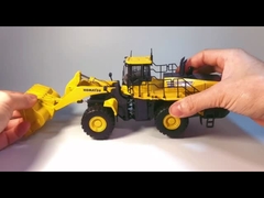 Le Komatsu WA600