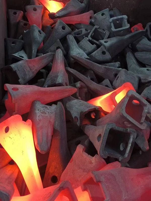 2713-1217 Excavateur Dents de roche 2713-1219 2713-1217RC 205-70-19570 RC