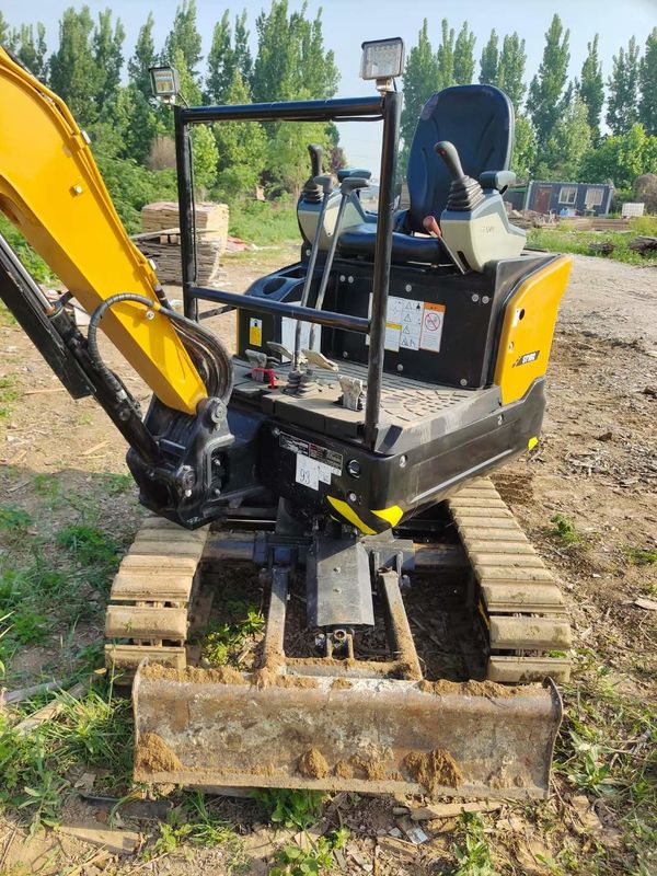 Excavatrice miniature utilisée pour les travaux forestiers SY16C SY18C SY26U SY35U SY50U Mini-excavatrice à rampe