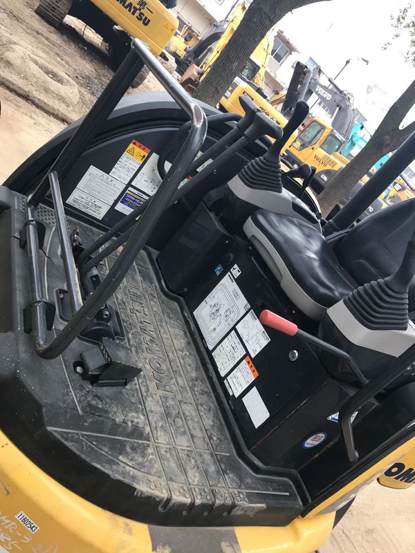 Pc30mr Mini excavateur à remorqueuse d'occasion 3 tonnes PC40 PC50 PC60 PC70 PC78 PC128 PC138 PC200