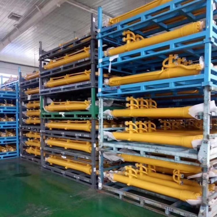 PC200 PC300 PC400 PC600 Excavateur Boom Stick Boom Arm Bucket Bouteille d'huile hydraulique