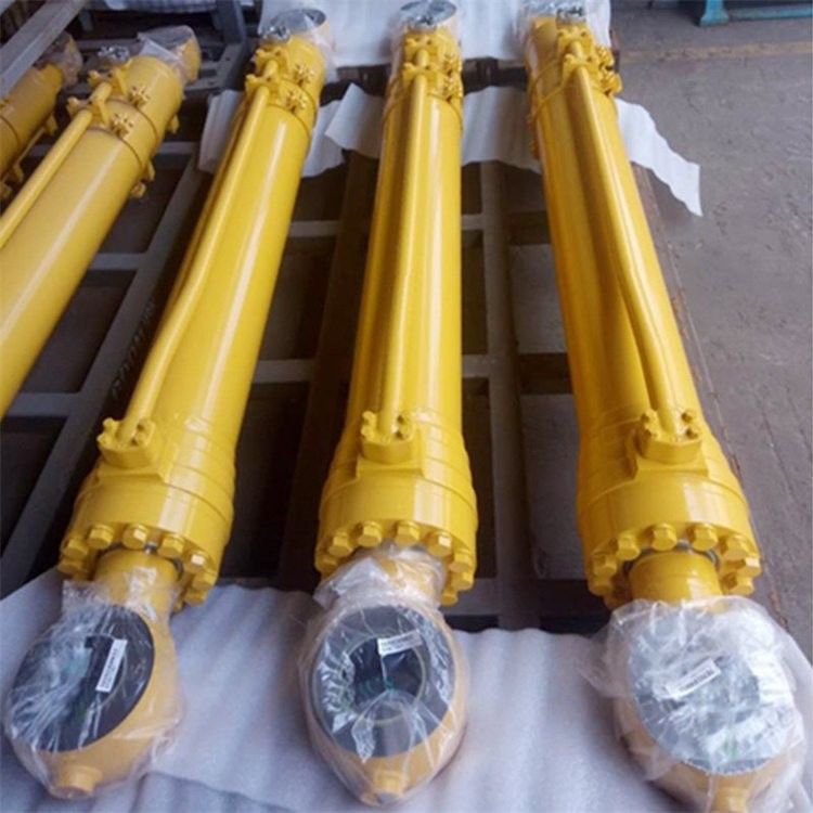 PC200 PC300 PC400 PC600 Excavateur Boom Stick Boom Arm Bucket Bouteille d'huile hydraulique