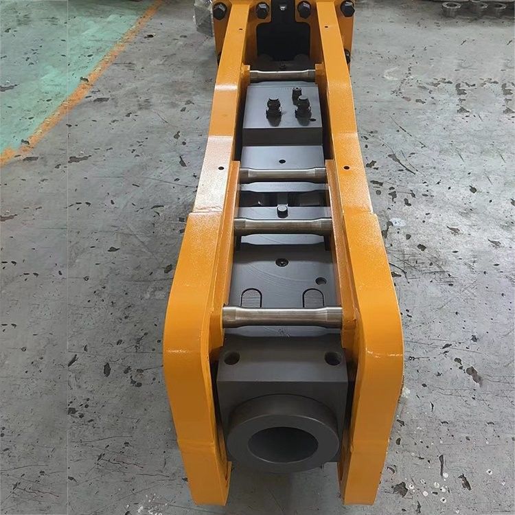 Casse-coupe hydraulique de 75 mm Casse-pierre Casse-coupe utilisée pour les excavatrices