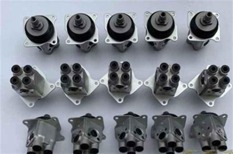 YN30V00111F1 SK200-8 SK210-8 SK250-8 SK330-8 SK350-8 Manche de commande à joystick soupape pilote hydraulique pour excavatrice