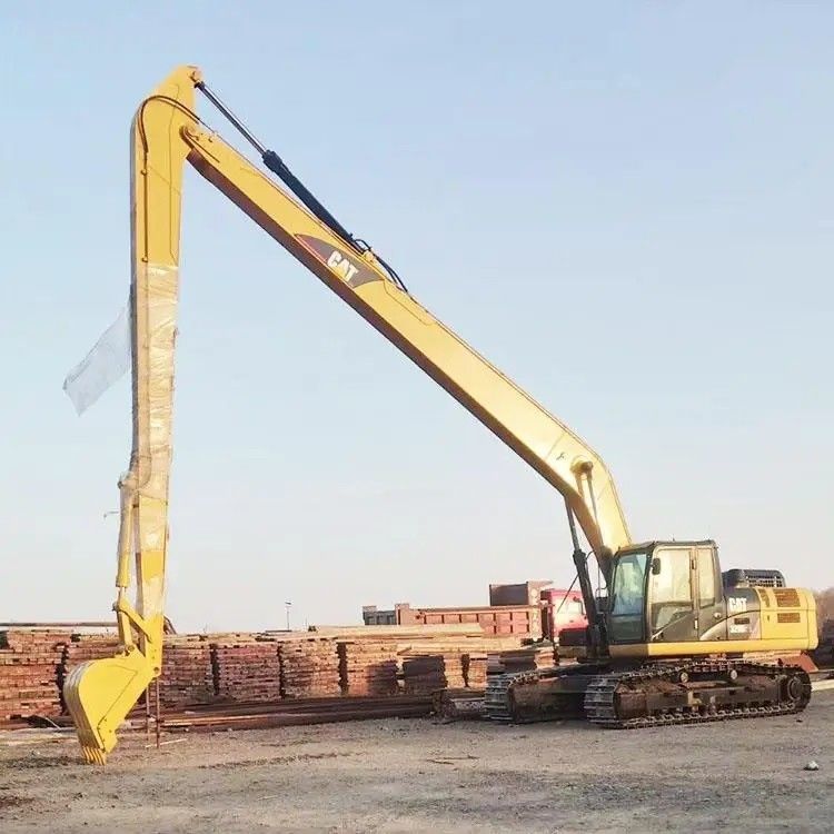 Boom à longue portée coussiné Boom Q355B utilisé pour une pelle de 6 à 50 tonnes