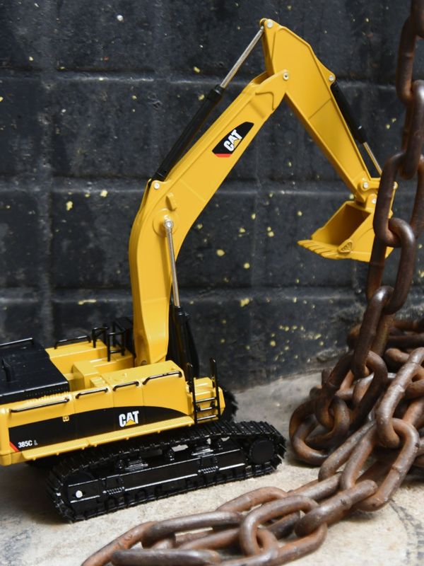 Carter CAT385C modèle d'excavatrice de métal allié ingénierie des sols de simulation originale ornements de voiture à main