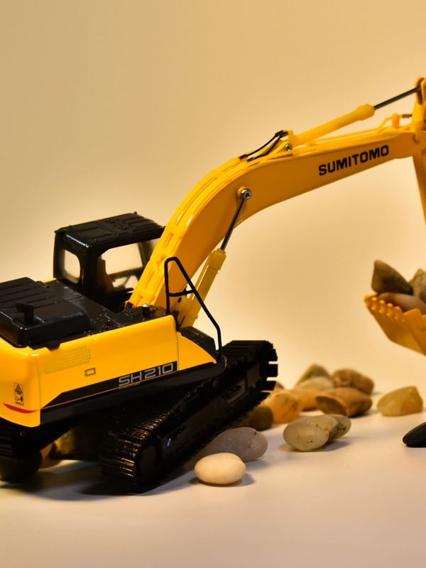 1:50 Scale Alloy Diecast Modèle SH210-6 Excavateur Jouet de collection miniature à afficher