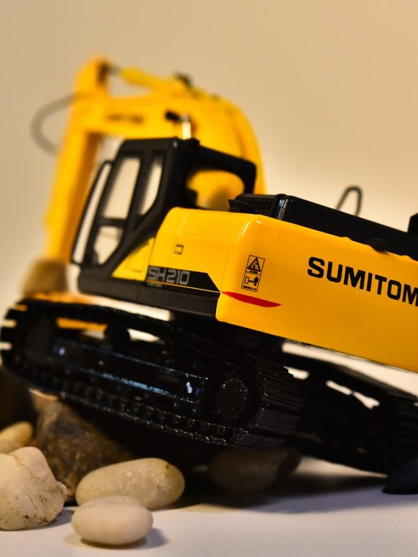 1:50 Scale Alloy Diecast Modèle SH210-6 Excavateur Jouet de collection miniature à afficher