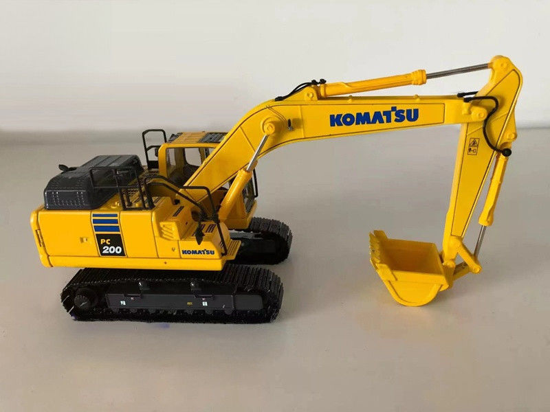 COMATSU PC200-11MO 143 Excavateur en alliage moulé à l'échelle Modèle limité Réplique de collectionneur