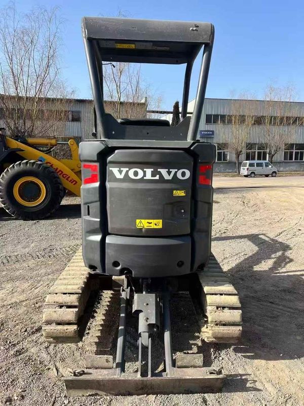 Excavateur mini Volvo EC18 d'occasion 2020 920hrs Importation française