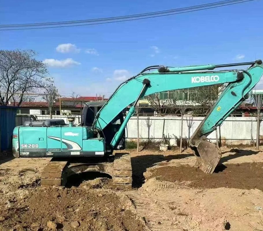 Excavateur hydraulique Kobelco SK200-8 à vendre - fiable et efficace
