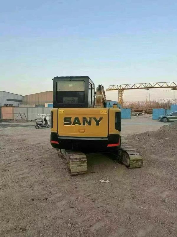 Utilisé 2023 SANY SY60 Mini Excavator 500 heures de travail Maintenance complète pour l'aménagement paysager