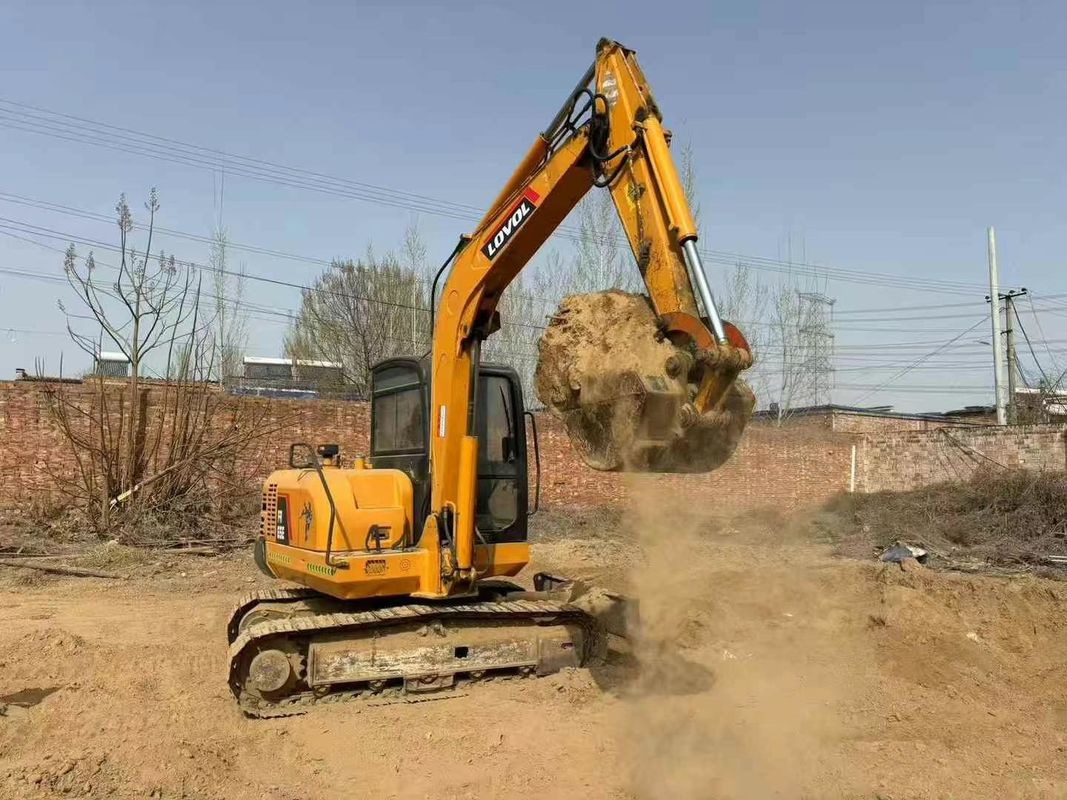 Excavateur mini Lovol 65E d'occasion de 6,5 tonnes à basse charge