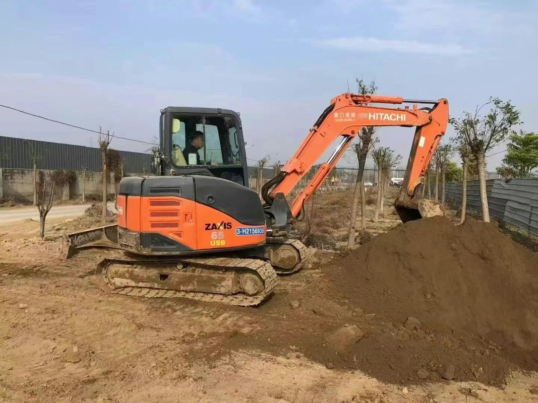 Mini-excavatrice utilisée Hitachi ZX60-3F de 6 tonnes basse durée de travail
