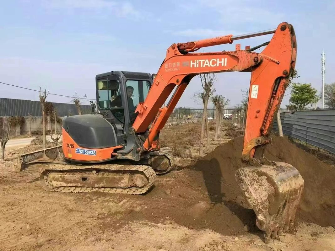 Mini-excavatrice utilisée Hitachi ZX60-3F de 6 tonnes basse durée de travail