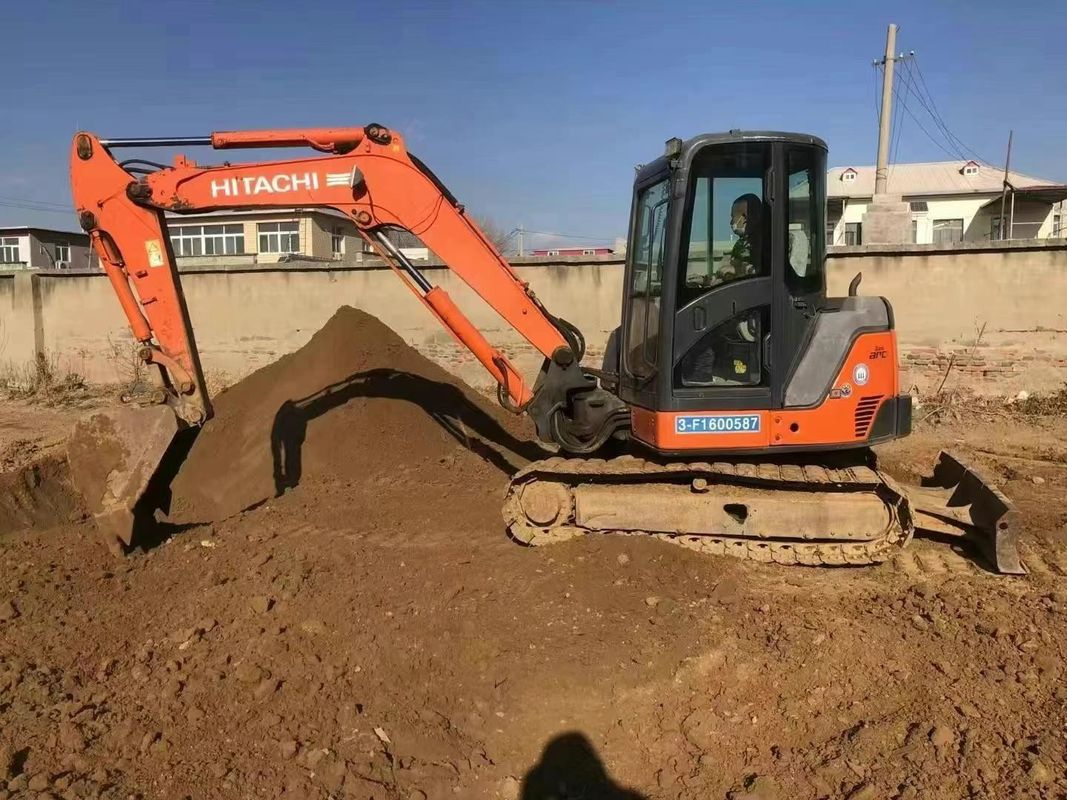 Utilisé Hitachi ZX65U Mini Excavator 6,5 Tonnes basses heures pour la construction