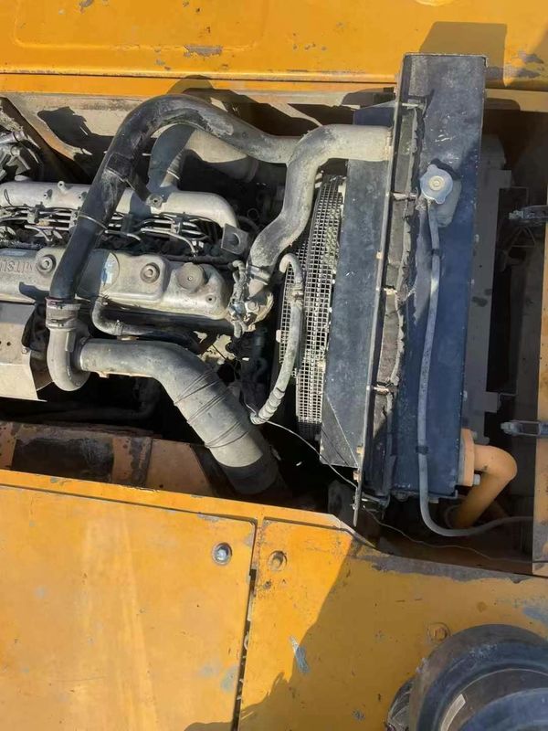 Utilisé 2014 SANY SY205-9 V5 Excavatrice 20Ton Capacité de service complet Minage Déménagement du sol