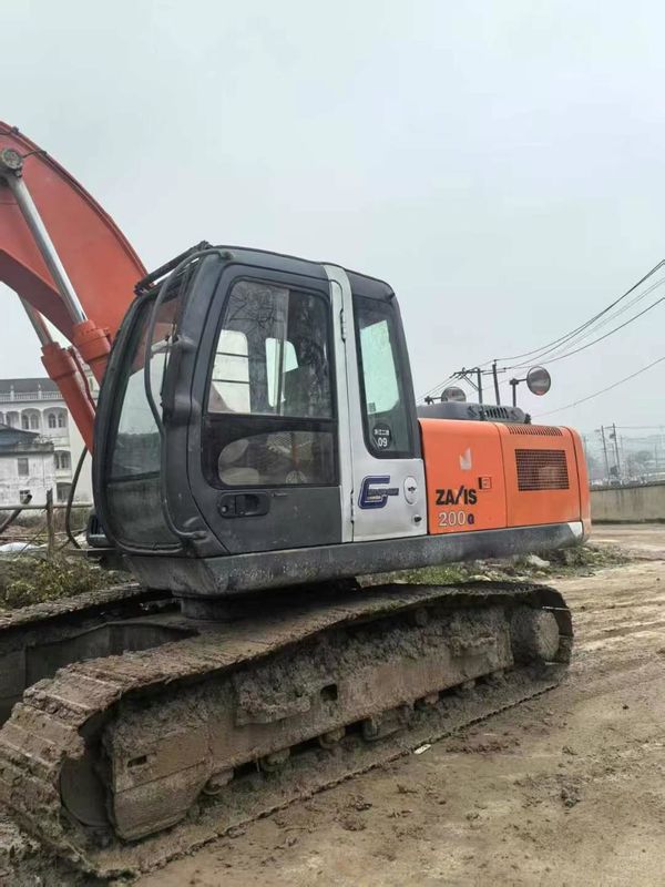 Excavatrice utilisée Hitachi ZAXIS 200-3G Capacité de 20 tonnes pour l'exploitation minière