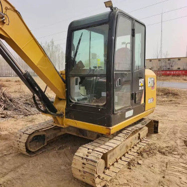 Utilisé CAT 305.5E2 Mini Excavateur 27.2kN Arm Force de creusement Unité hydraulique compacte et robuste