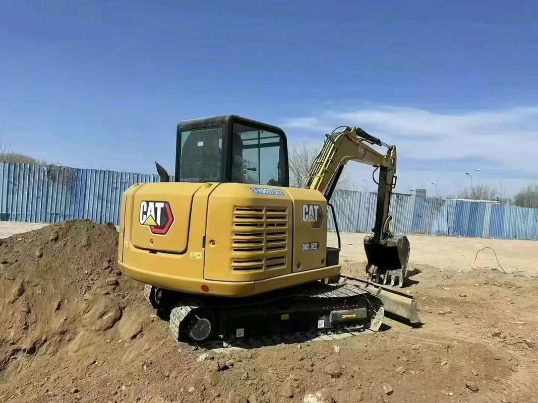 Excavatrice miniature CAT 305 d'occasion Temps de travail réduit Vérifié Garantie d'un an Certifié CE Fiable