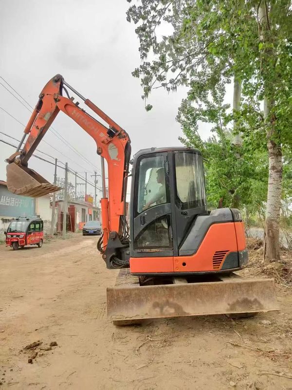 Excavatrice usée Hitachi ZX75-US 7,5 tonnes Mini-excavatrice Machines de construction en bon état