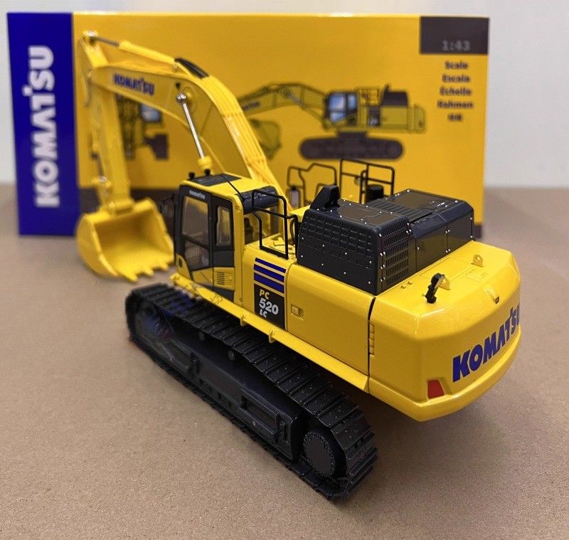 Modèle d'excavateur à moulage sous pression en alliage de Komatsu PC520LC-11M0 à échelle 1/43 - Licence de collection