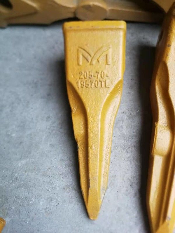 Dentition de seau à échelle de poisson 7T3402RC-K 9N4552