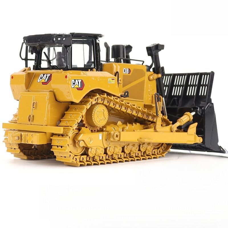 Le moteur est équipé d'un moteur à commande automatique, d'un moteur à commande automatique et d'un moteur à commande automatique.