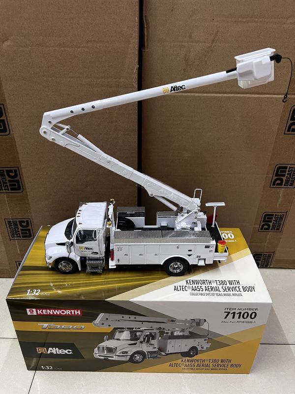 DM 1/32 Kenworth T380 Plateforme de travail aérien Camion véhicule de construction en alliage modèle 71100