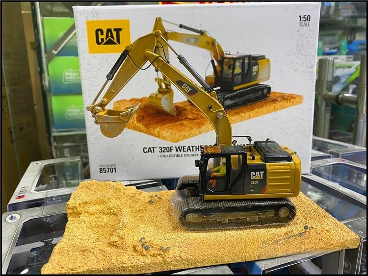 Diecast Masters DM 85701 Pelle hydraulique Caterpillar 320F 1:50 Modèle d'ingénierie moulé sous pression